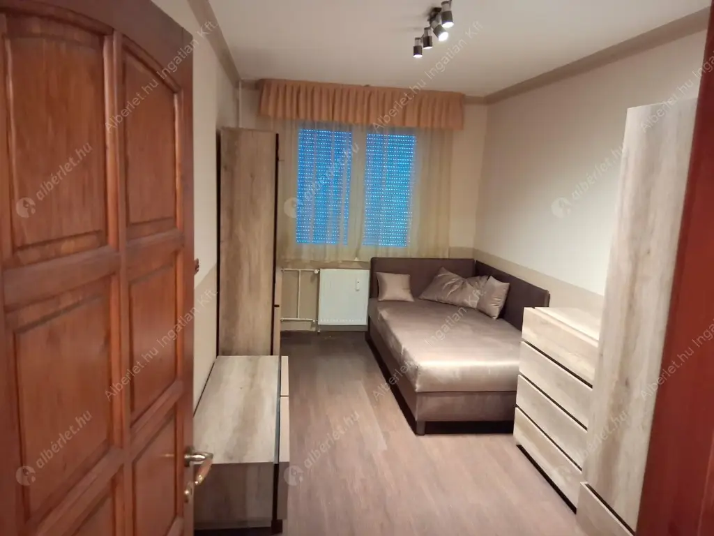Kiadó albérlet 270000 Ft/hó áron: Budapest, XVII. kerület  Pesti út. Mérete: 60 nm, 2 szobás | Alberlet.hu - 6637667