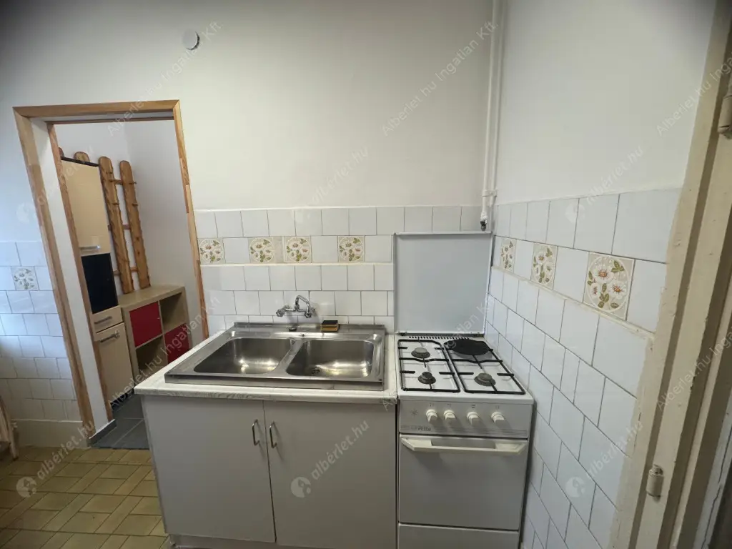Kiadó albérlet 170000 Ft/hó áron: Budapest, XVII. kerület  Tálpatak utca. Mérete: 30 nm, 1 szobás | Alberlet.hu - 6591454