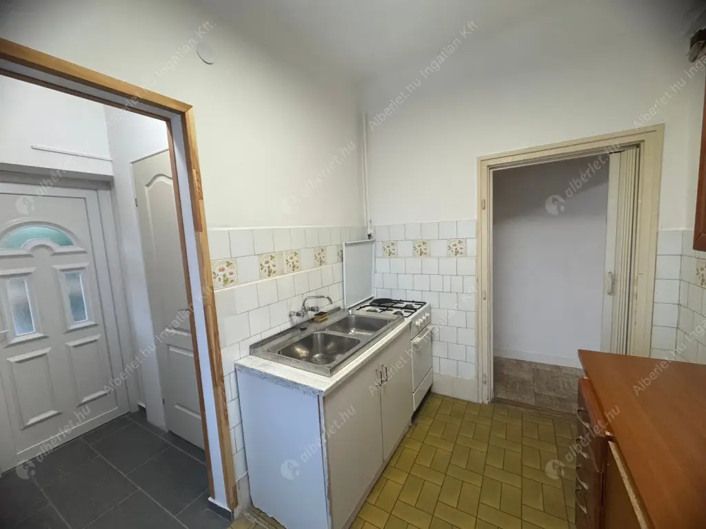 Kiadó albérlet 170000 Ft/hó áron: Budapest, XVII. kerület  Tálpatak utca. Mérete: 30 nm, 1 szobás | Alberlet.hu - 6591456