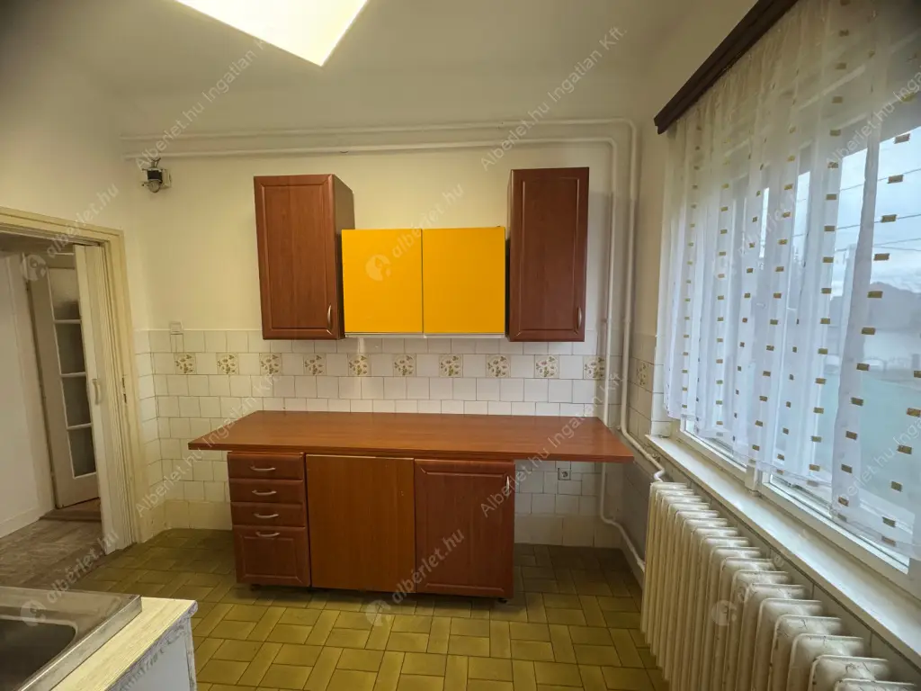 Kiadó albérlet 170000 Ft/hó áron: Budapest, XVII. kerület  Tálpatak utca. Mérete: 30 nm, 1 szobás | Alberlet.hu - 6603600