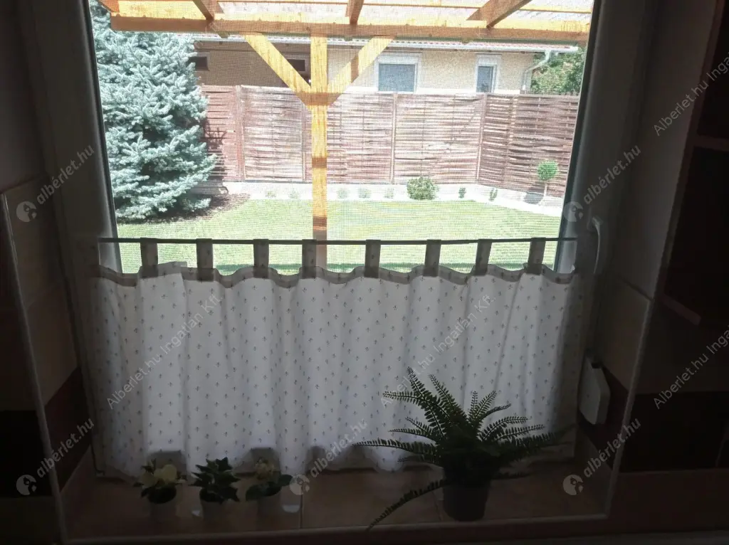 Kiadó albérlet 290000 Ft/hó áron: Budapest, XVIII. kerület  Ady Endre utca. Mérete: 42 nm, 2 szobás | Alberlet.hu - 6617583