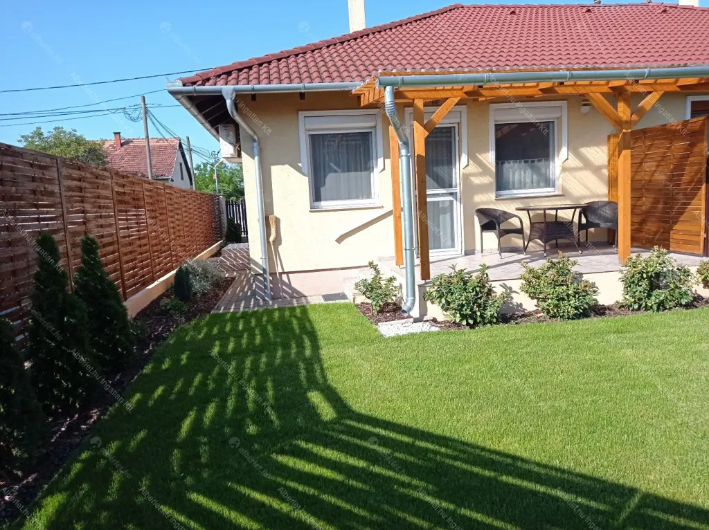 Kiadó albérlet 290000 Ft/hó áron: Budapest, XVIII. kerület  Ady Endre utca. Mérete: 42 nm, 2 szobás | Alberlet.hu - 6647102