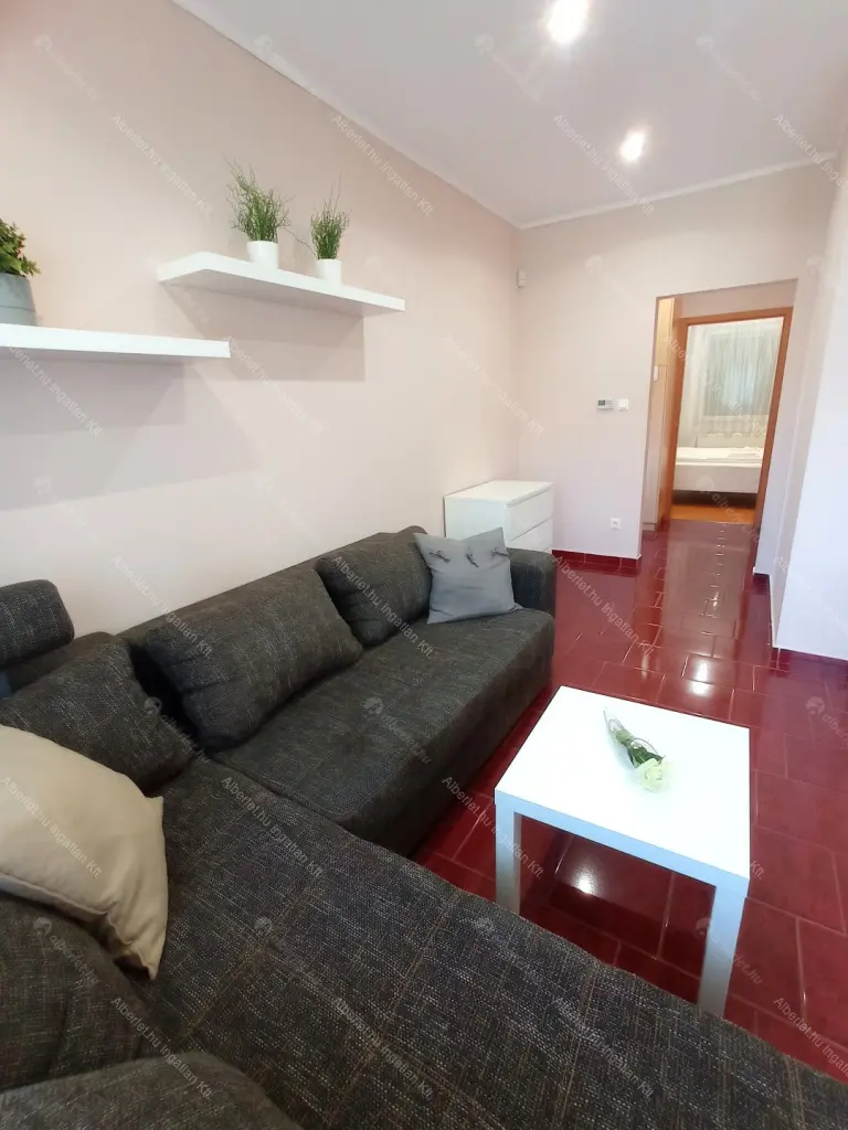 Kiadó albérlet 290000 Ft/hó áron: Budapest, XVIII. kerület  Ady Endre utca. Mérete: 42 nm, 2 szobás | Alberlet.hu - 6647103