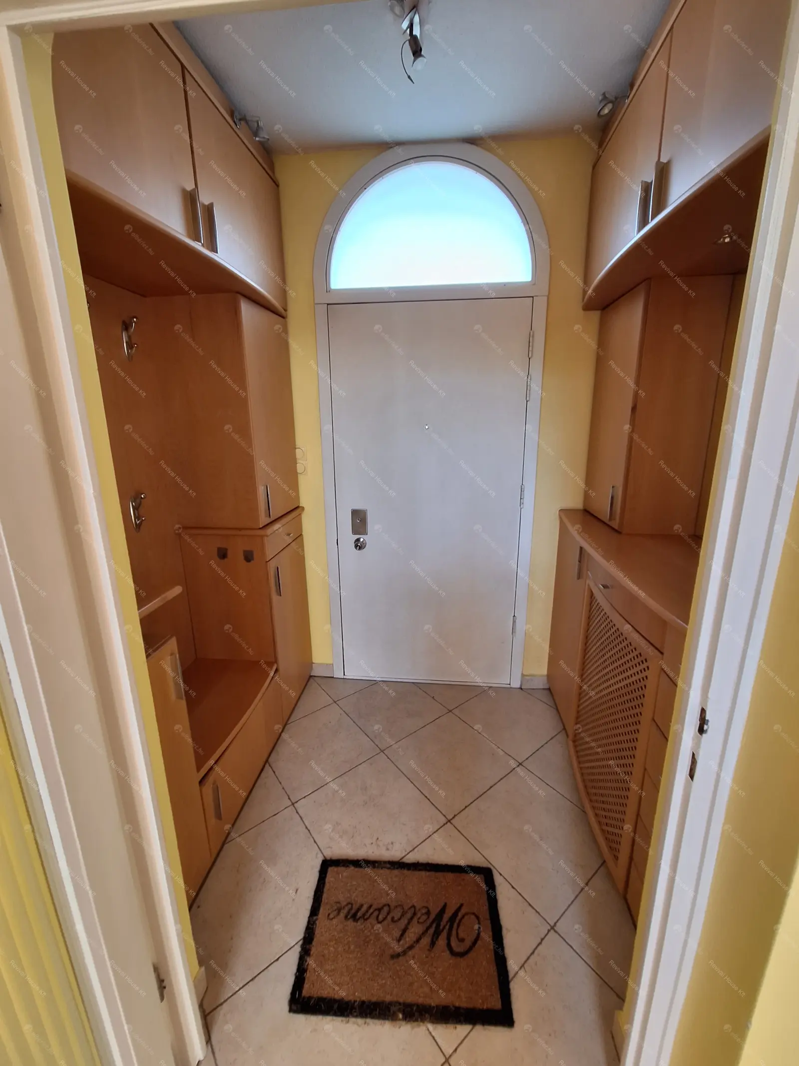 Kiadó albérlet 650000 Ft/hó áron: Budapest, XVIII. kerület  Bókay Árpád utca. Mérete: 280 nm, 8 szobás | Alberlet.hu - 6705679