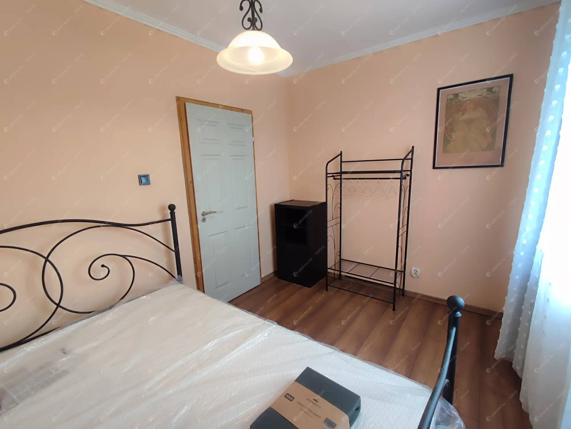 Kiadó albérlet 220000 Ft/hó áron: Budapest, XVIII. kerület   Csontváry utca . Mérete: 53 nm, 1 szobás | Alberlet.hu - 6547730