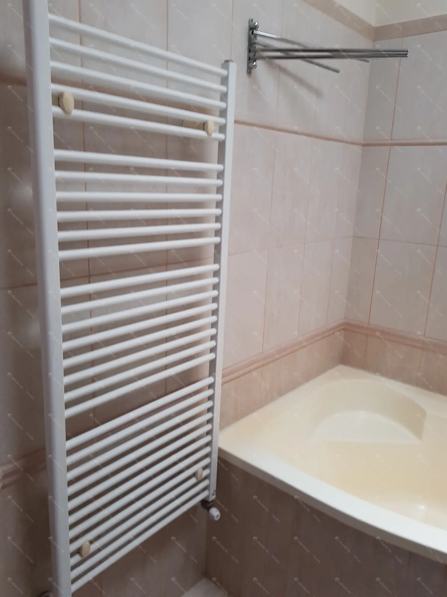 Kiadó albérlet 299000 Ft/hó áron: Budapest, XVIII. kerület  Cziffra György utca. Mérete: 72 nm, 2 szobás | Alberlet.hu - 6577373