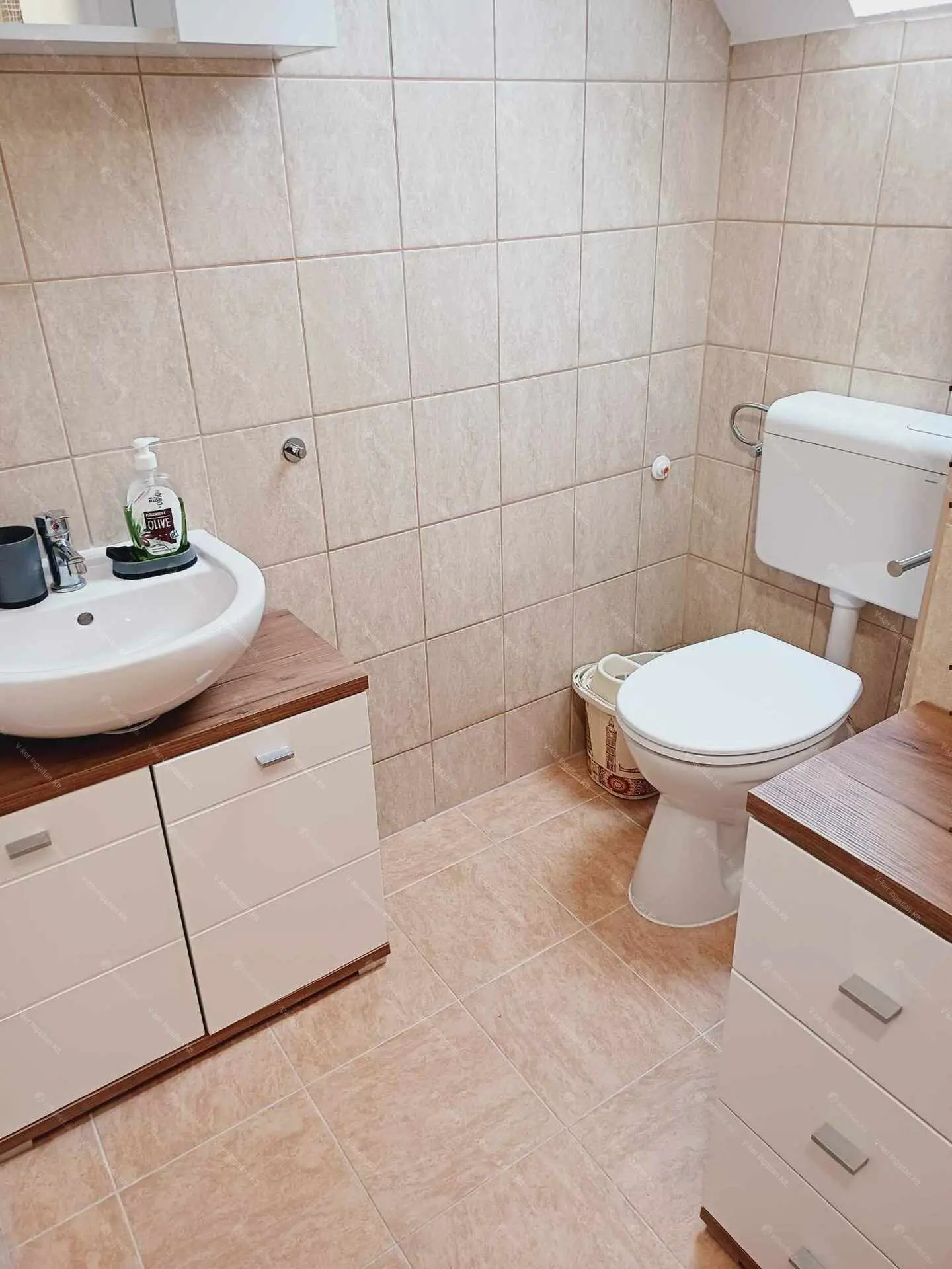 Kiadó albérlet 180000 Ft/hó áron: Budapest, XVIII. kerület  Gyömrői út. Mérete: 50 nm, 1 szobás | Alberlet.hu - 6134268