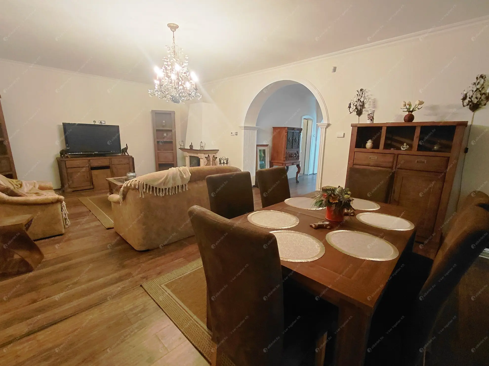 Kiadó albérlet 450000 Ft/hó áron: Budapest, XVIII. kerület  Kerékkötő . Mérete: 300 nm, 5 szobás | Alberlet.hu - 6622874