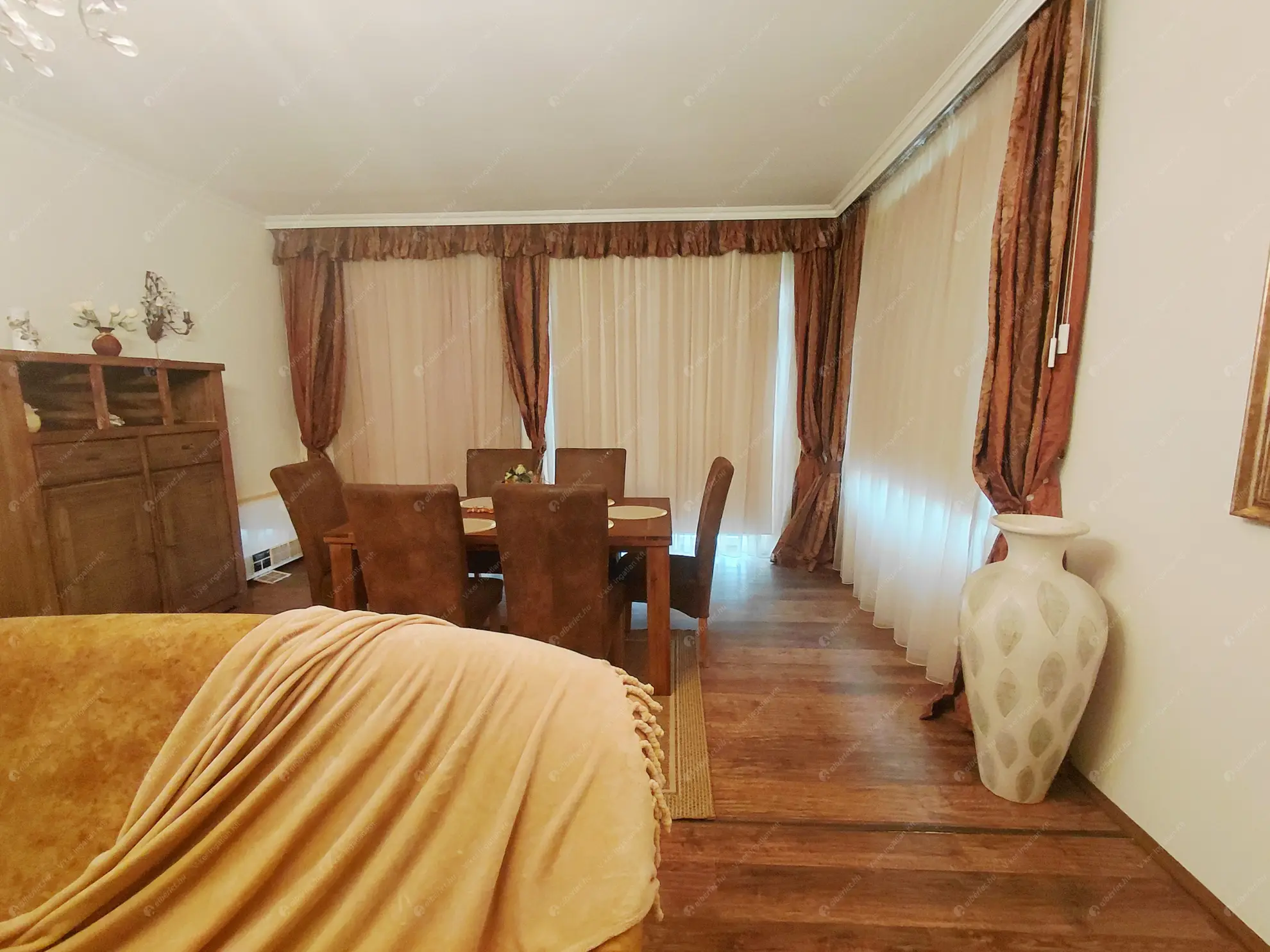 Kiadó albérlet 450000 Ft/hó áron: Budapest, XVIII. kerület  Kerékkötő . Mérete: 300 nm, 5 szobás | Alberlet.hu - 6622880