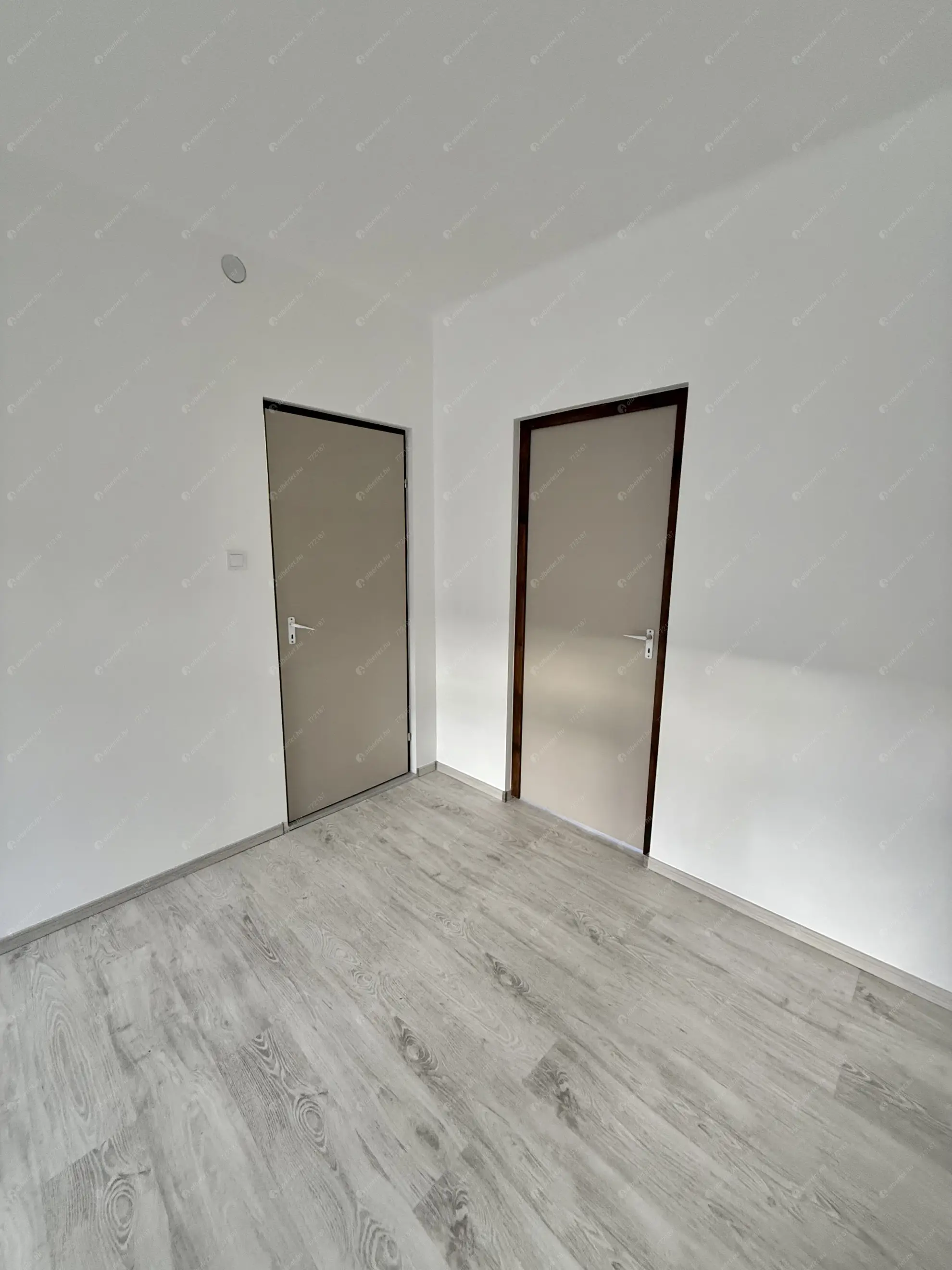 Kiadó albérlet 280000 Ft/hó áron: Budapest, XVIII. kerület  Kézműves utca. Mérete: 55 nm, 1 szobás | Alberlet.hu - 6605247