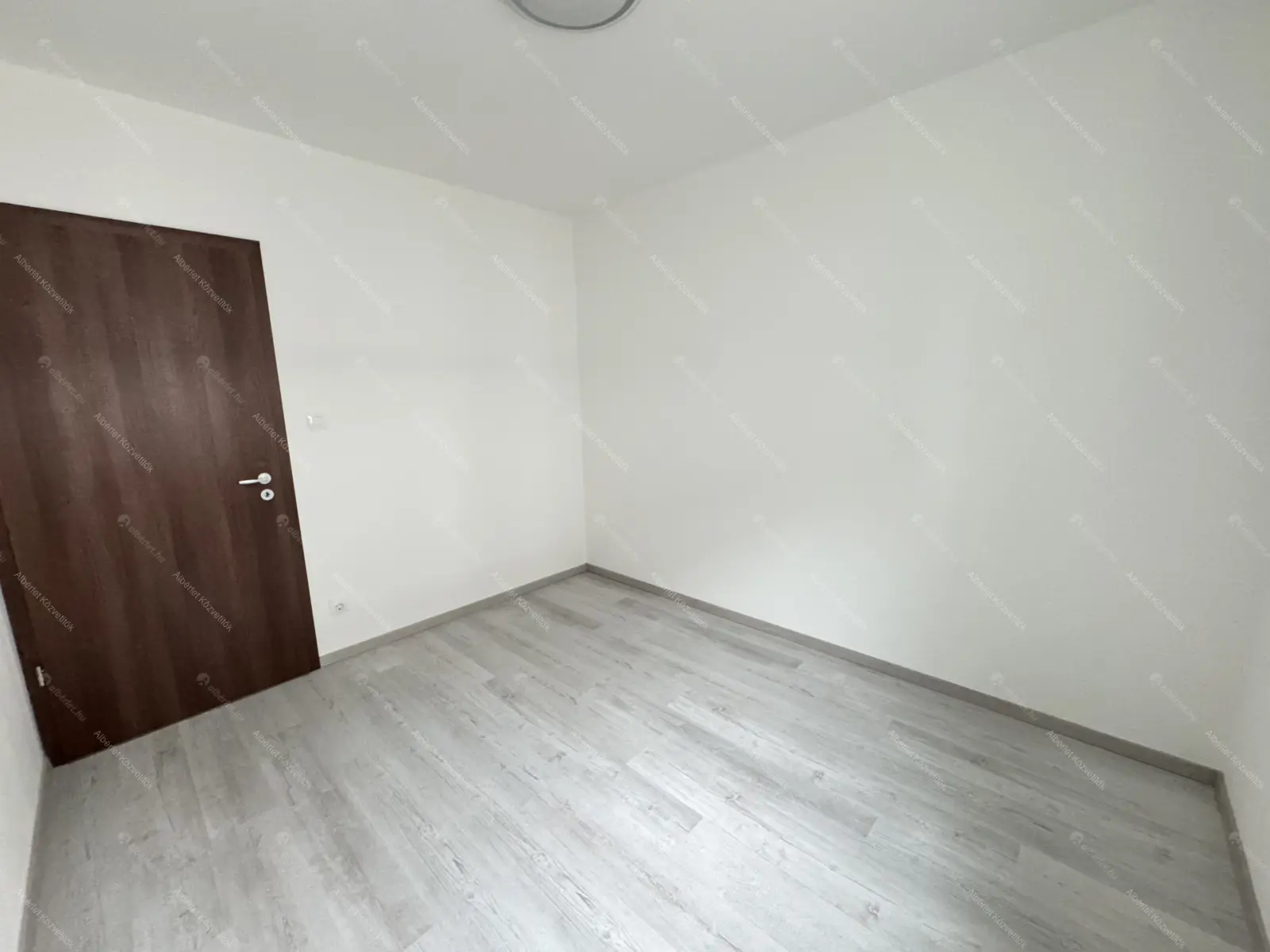 Kiadó albérlet 265000 Ft/hó áron: Budapest, XVIII. kerület  Margó Tivadar utca. Mérete: 63 nm, 1 szobás | Alberlet.hu - 6657001