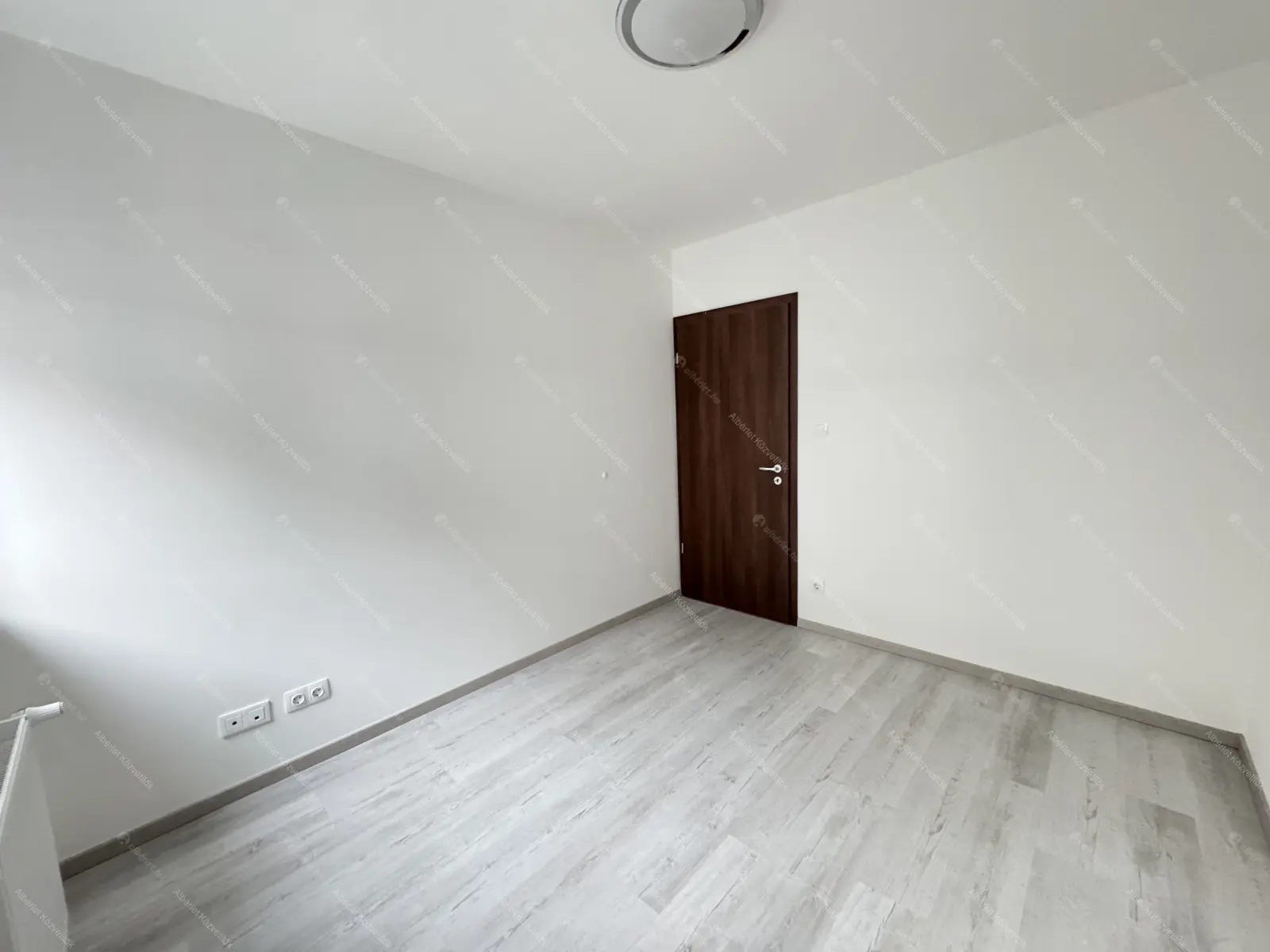 Kiadó albérlet 265000 Ft/hó áron: Budapest, XVIII. kerület  Margó Tivadar utca. Mérete: 63 nm, 1 szobás | Alberlet.hu - 6657002