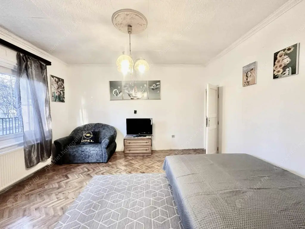 Kiadó albérlet 380000 Ft/hó áron: Budapest, XVIII. kerület  Mikszáth Kálmán utca. Mérete: 86 nm, 2 szobás | Alberlet.hu - 6612671