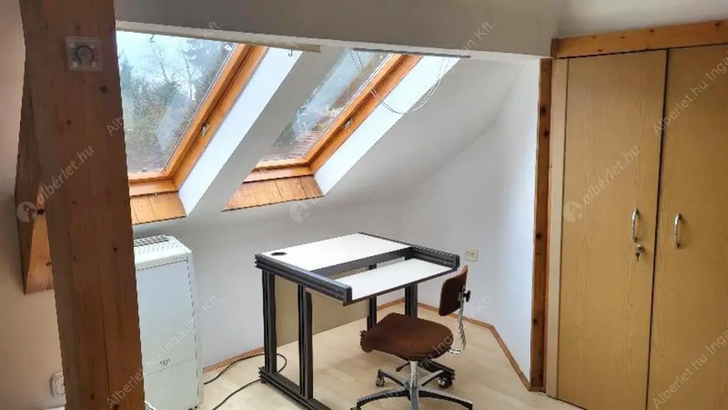 Kiadó albérlet 350000 Ft/hó áron: Budapest, XVIII. kerület  Nemes utca. Mérete: 123 nm, 5 szobás | Alberlet.hu - 6590570