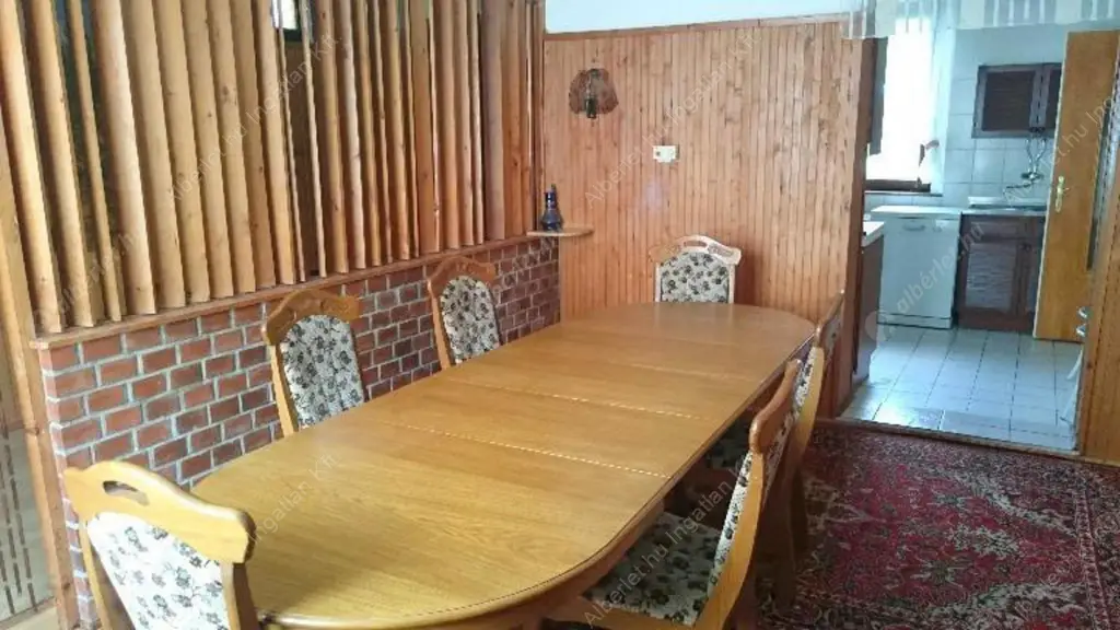 Kiadó albérlet 350000 Ft/hó áron: Budapest, XVIII. kerület  Nemes utca. Mérete: 123 nm, 5 szobás | Alberlet.hu - 6595028