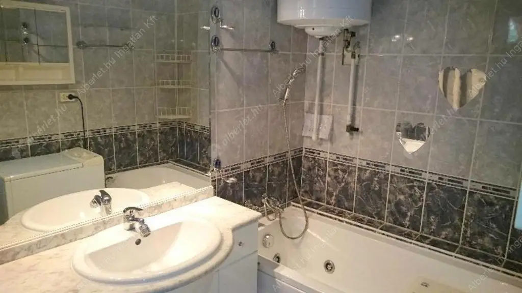 Kiadó albérlet 350000 Ft/hó áron: Budapest, XVIII. kerület  Nemes utca. Mérete: 123 nm, 5 szobás | Alberlet.hu - 6595037