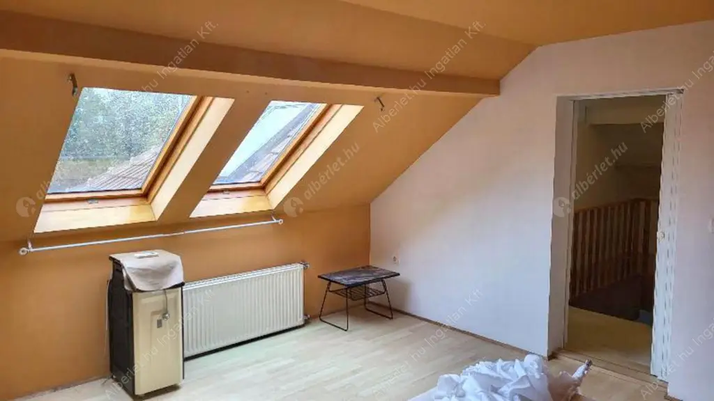 Kiadó albérlet 350000 Ft/hó áron: Budapest, XVIII. kerület  Nemes utca. Mérete: 123 nm, 5 szobás | Alberlet.hu - 6595042