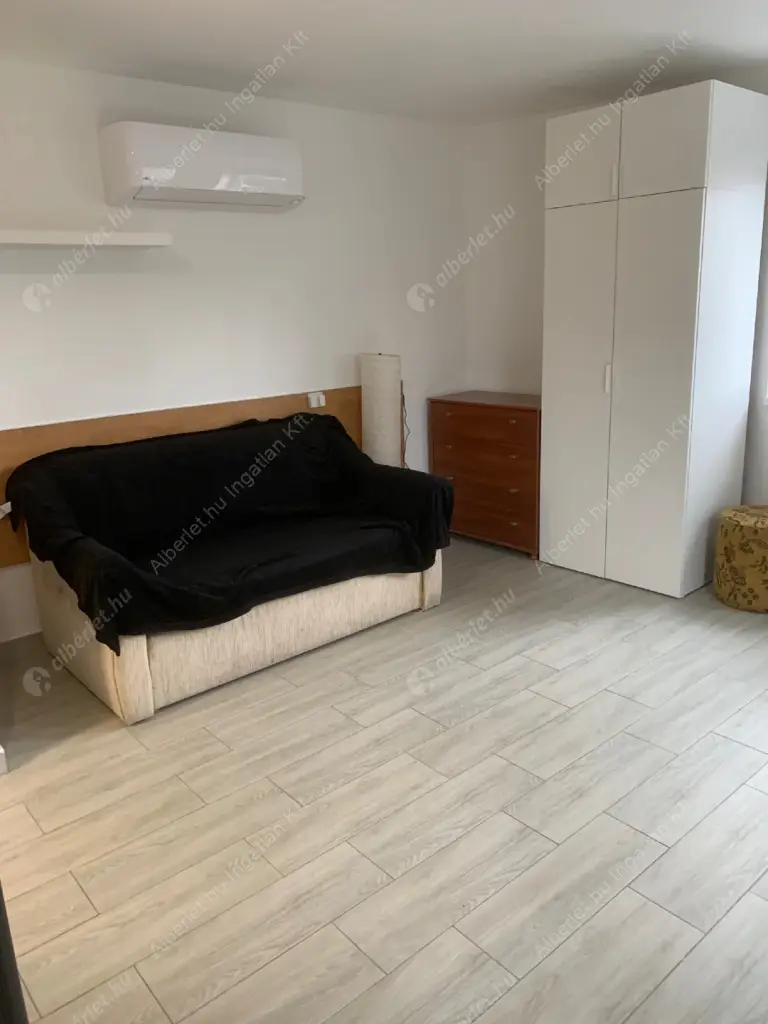 Kiadó albérlet 160000 Ft/hó áron: Budapest, XVIII. kerület  Nyíregyháza utca. Mérete: 36 nm, 1 szobás | Alberlet.hu - 6614053