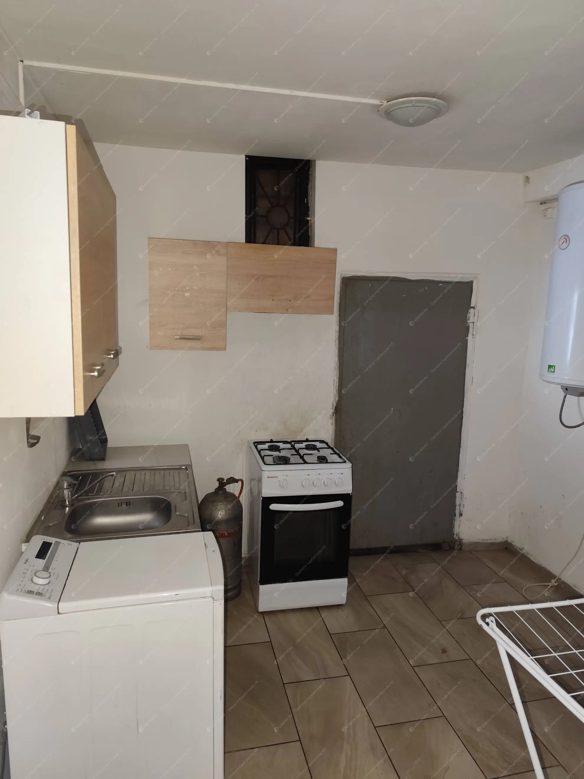 Kiadó albérlet 800000 Ft/hó áron: Budapest, XVIII. kerület  Õrs utca. Mérete: 150 nm, 6 szobás | Alberlet.hu - 6612621