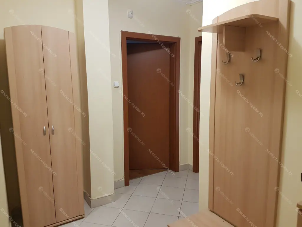 Kiadó albérlet 240000 Ft/hó áron: Budapest, XVIII. kerület  Szent Lőrinc sétány. Mérete: 49 nm, 2 szobás | Alberlet.hu - 6697586