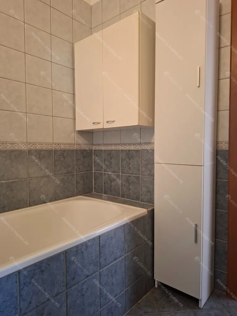 Kiadó albérlet 230000 Ft/hó áron: Budapest, XVIII. kerület  Szent Lőrinc sétány. Mérete: 51 nm, 2 szobás | Alberlet.hu - 6702844