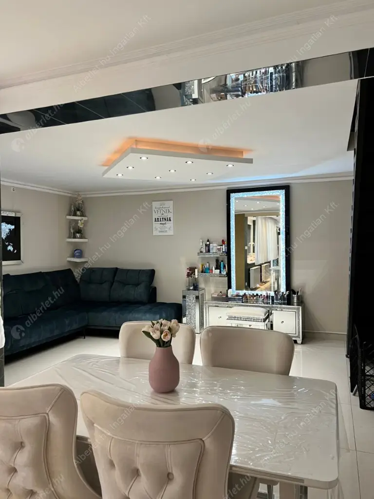 Kiadó albérlet 380000 Ft/hó áron: Budapest, XVIII. kerület  Üllői  út . Mérete: 80 nm, 3 szobás | Alberlet.hu - 6585641
