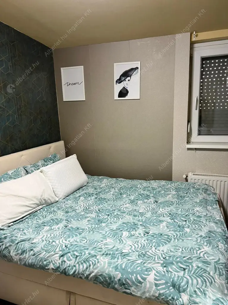Kiadó albérlet 380000 Ft/hó áron: Budapest, XVIII. kerület  Üllői  út . Mérete: 80 nm, 3 szobás | Alberlet.hu - 6585656