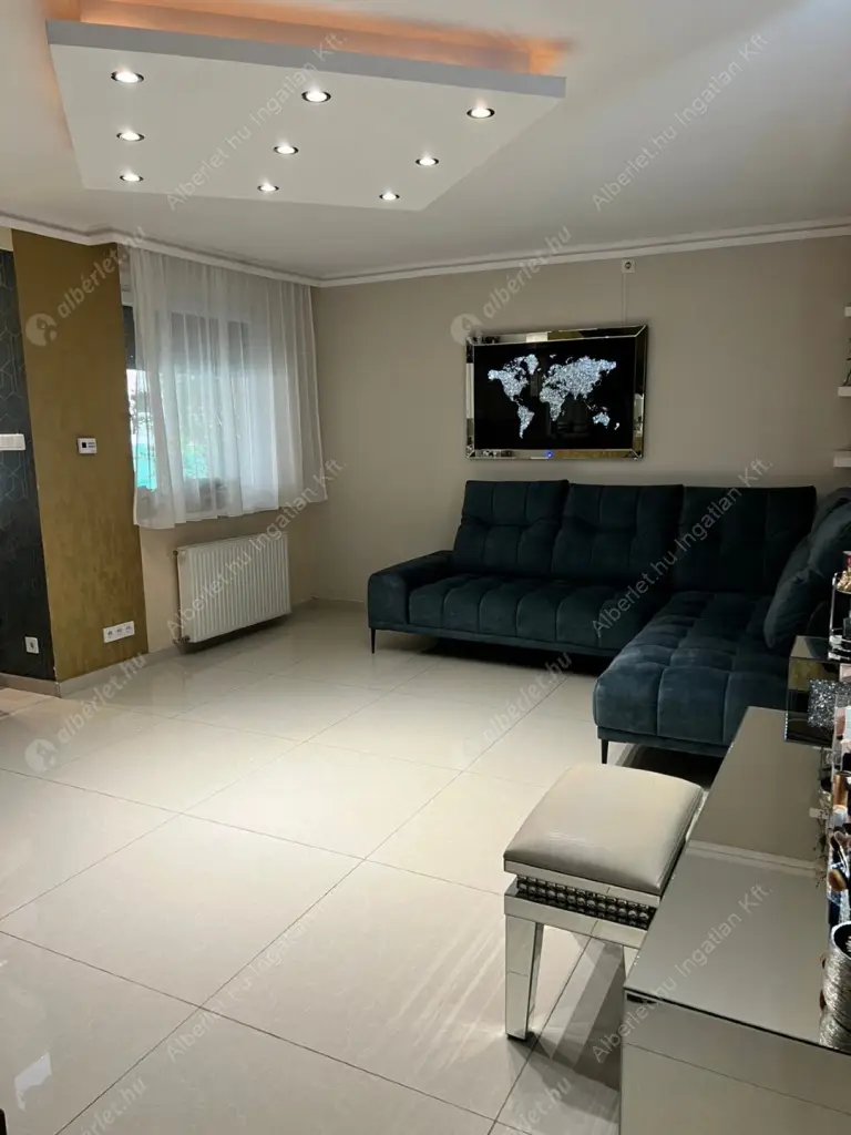 Kiadó albérlet 380000 Ft/hó áron: Budapest, XVIII. kerület  Üllői  út . Mérete: 80 nm, 3 szobás | Alberlet.hu - 6595295