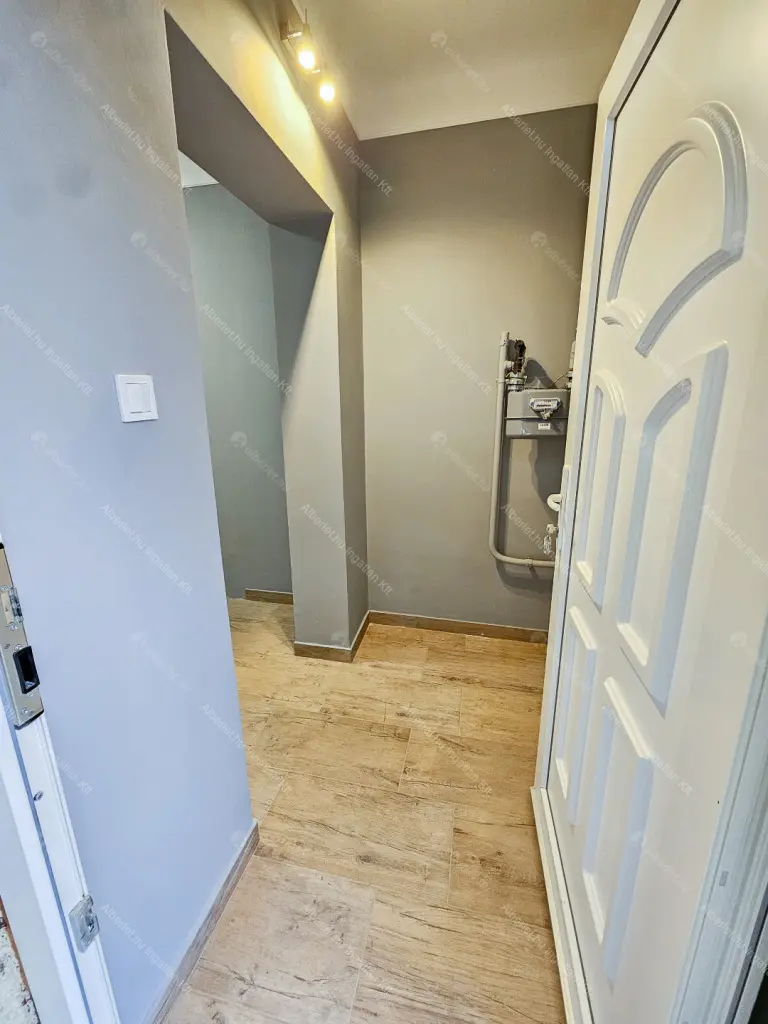 Kiadó albérlet 260000 Ft/hó áron: Budapest, XVIII. kerület  Zsolt utca. Mérete: 50 nm, 1 szobás | Alberlet.hu - 6669119