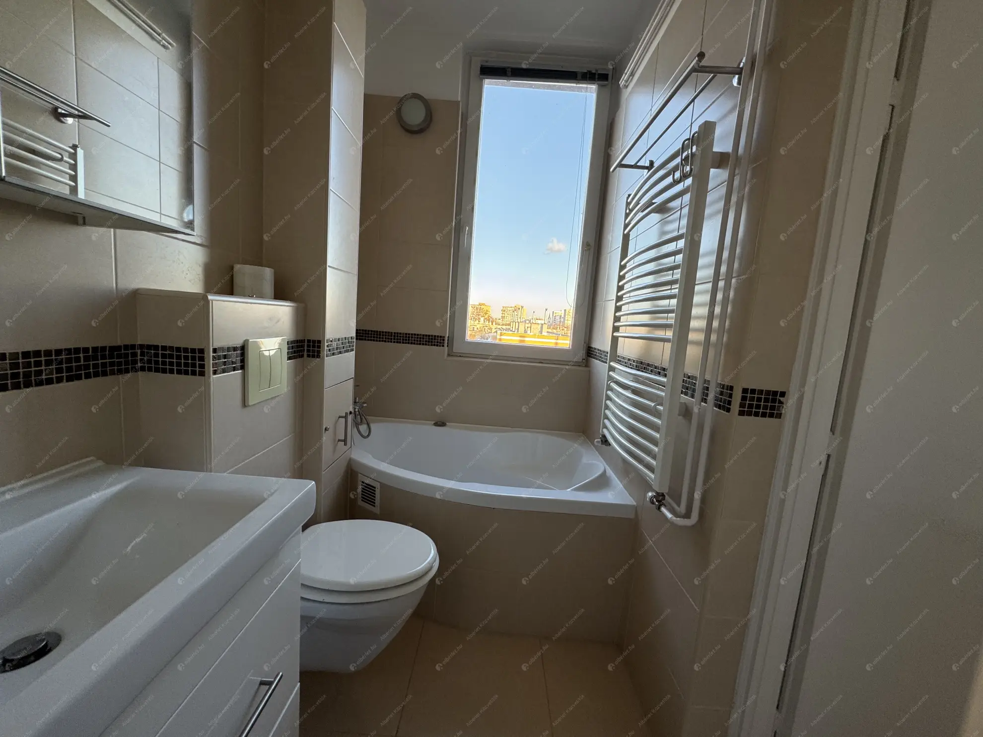 Kiadó albérlet 200000 Ft/hó áron: Budapest, XX. kerület  Attila utca. Mérete: 55 nm, 2 szobás | Alberlet.hu - 6609627