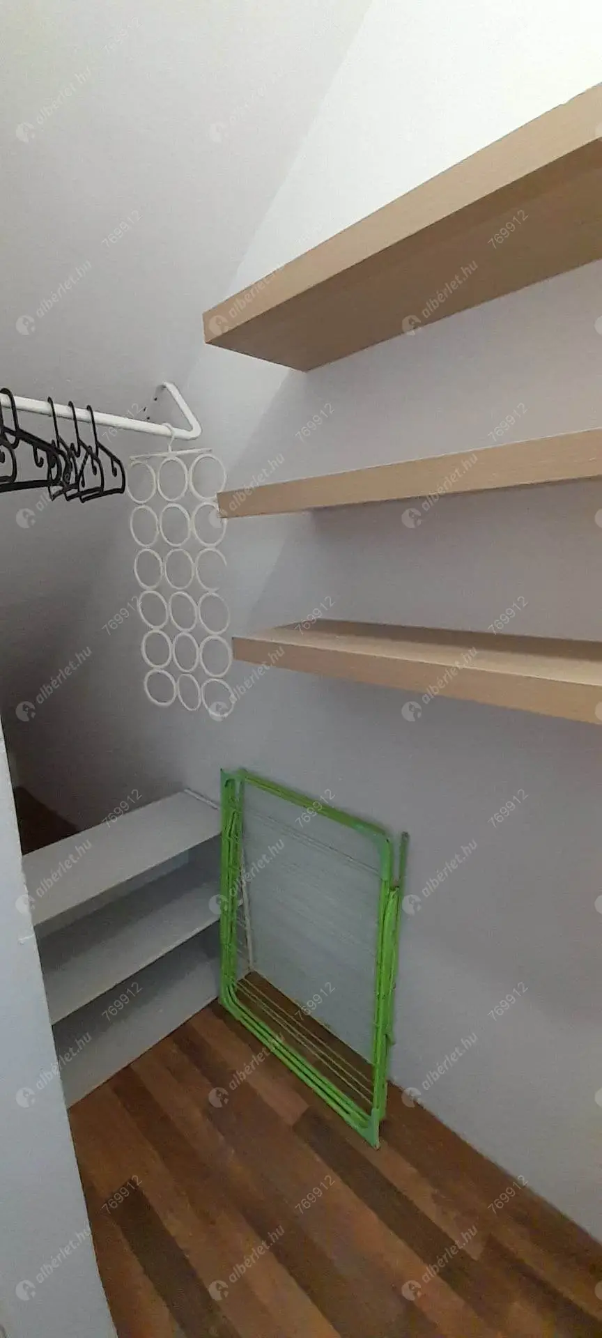 Kiadó albérlet 95000 Ft/hó áron: Budapest, XX. kerület  Bessenyei utca. Mérete: 12 nm, 1 szobás | Alberlet.hu - 6619927