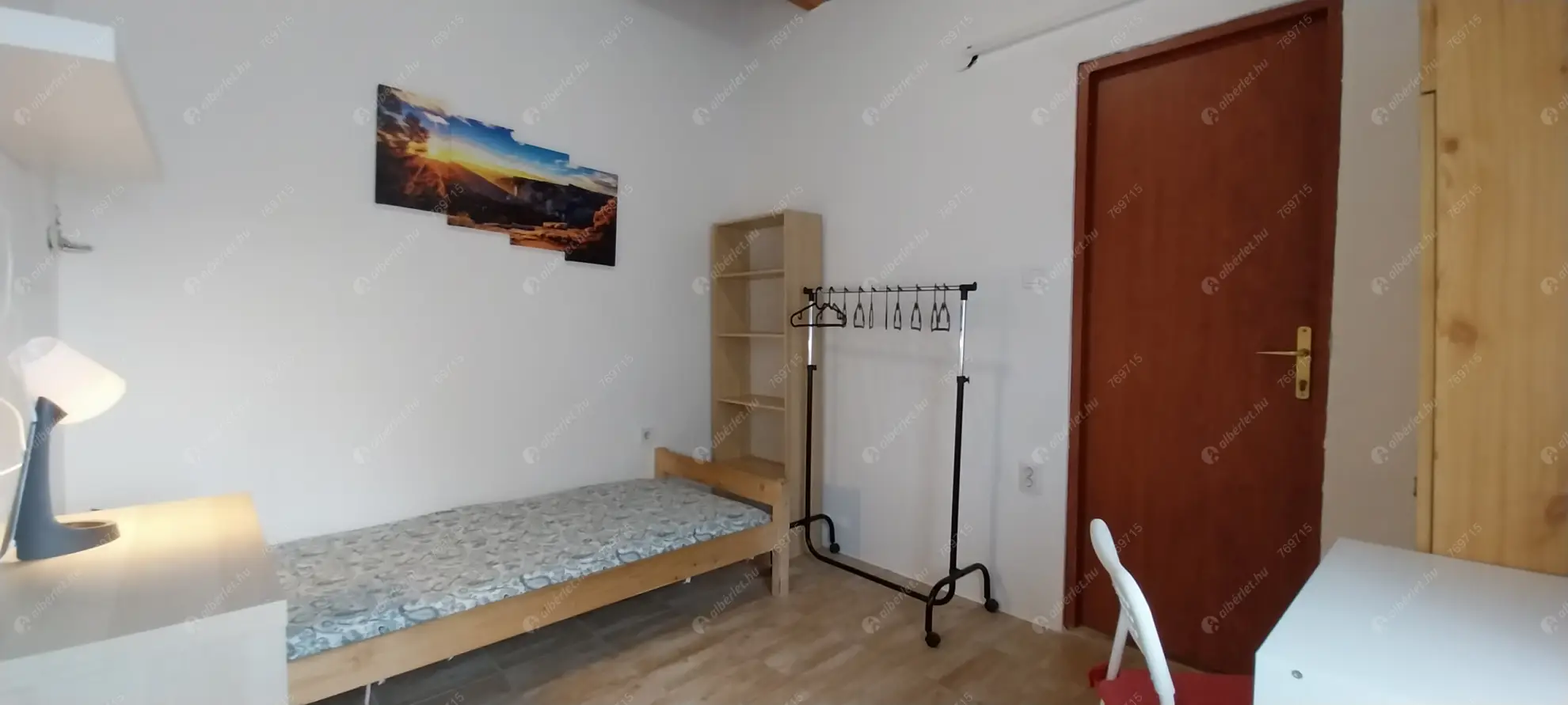 Kiadó albérlet 115000 Ft/hó áron: Budapest, XX. kerület  Bessenyei utca. Mérete: 14 nm, 1 szobás | Alberlet.hu - 6559543