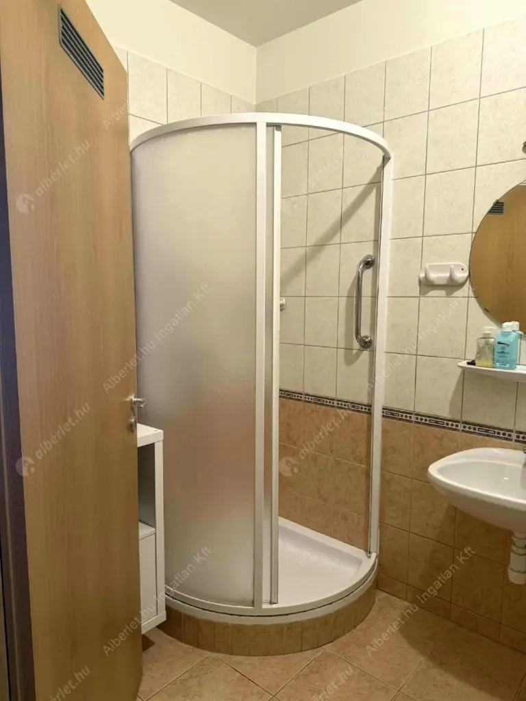 Kiadó albérlet 250000 Ft/hó áron: Budapest, XX. kerület  Előd utca. Mérete: 59 nm, 2 szobás | Alberlet.hu - 6576852