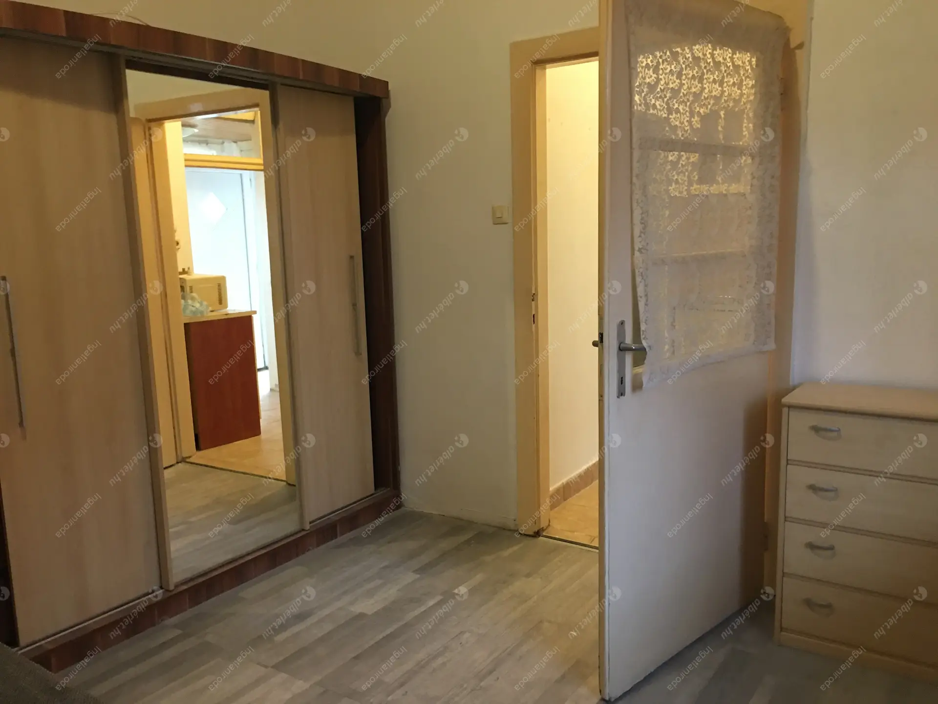 Kiadó albérlet 150000 Ft/hó áron: Budapest, XX. kerület  Nagysándor József utca. Mérete: 36 nm, 1 szobás | Alberlet.hu - 6099396