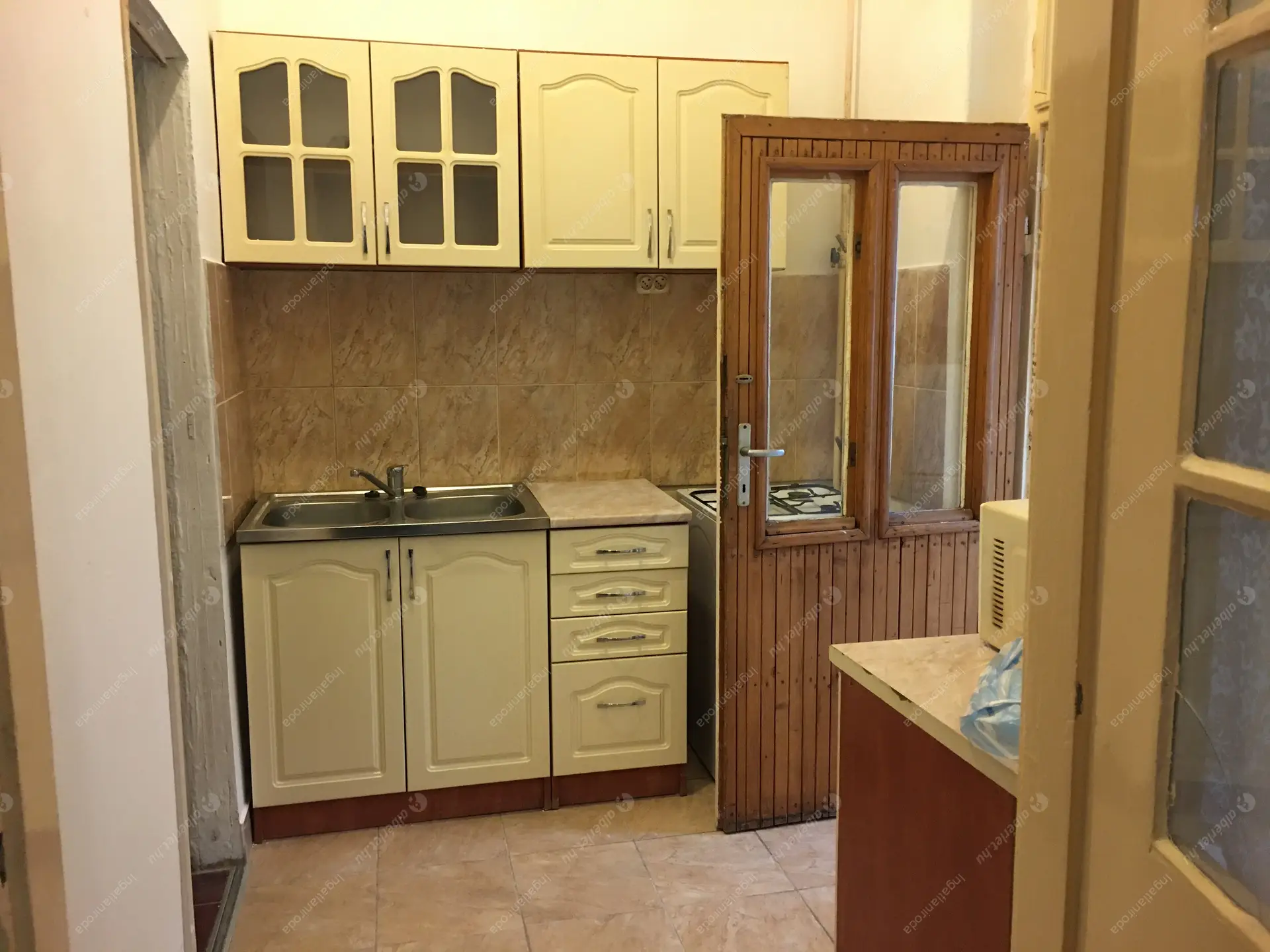 Kiadó albérlet 150000 Ft/hó áron: Budapest, XX. kerület  Nagysándor József utca. Mérete: 36 nm, 1 szobás | Alberlet.hu - 6099402