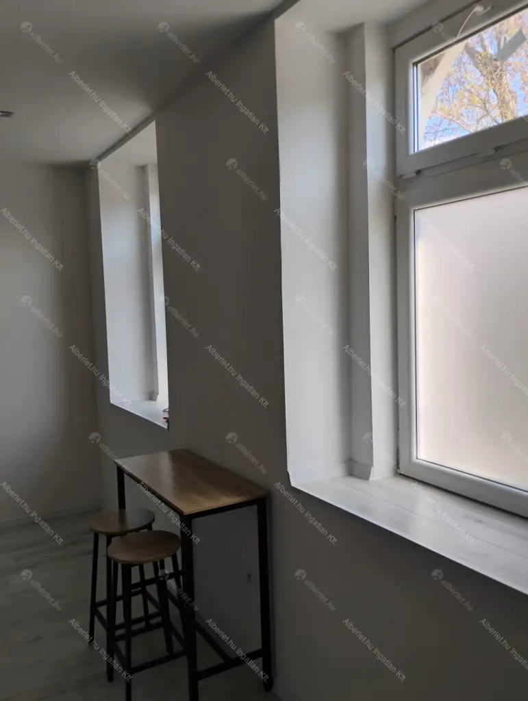 Kiadó albérlet 200000 Ft/hó áron: Budapest, XX. kerület  Szent Imre herceg utca. Mérete: 25 nm, 1 szobás | Alberlet.hu - 6695264