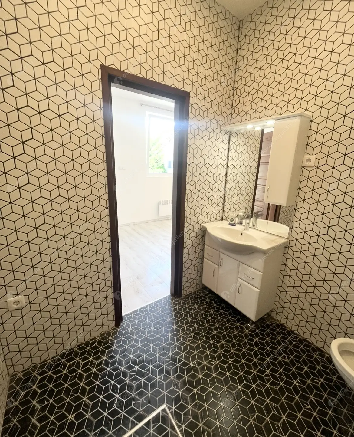 Kiadó albérlet 180000 Ft/hó áron: Budapest, XX. kerület  Szent Imre herceg utca. Mérete: 35 nm, 1 szobás | Alberlet.hu - 6572045