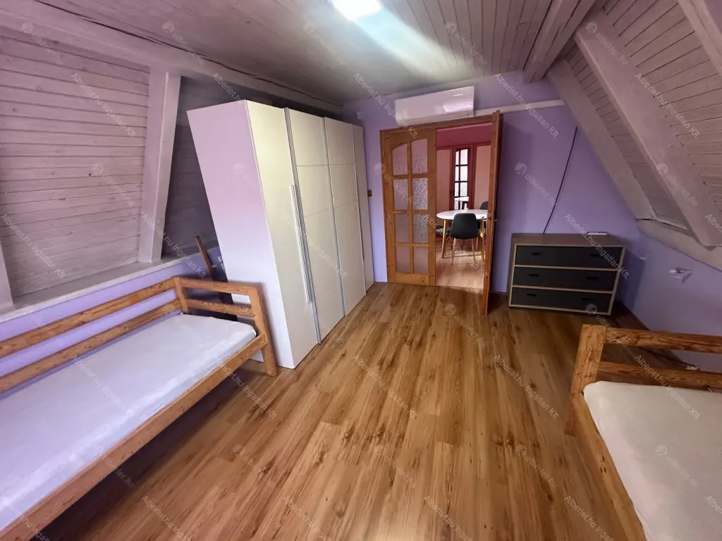 Kiadó albérlet 595000 Ft/hó áron: Budapest, XX. kerület  Üveges utca. Mérete: 140 nm, 3 szobás | Alberlet.hu - 6692171