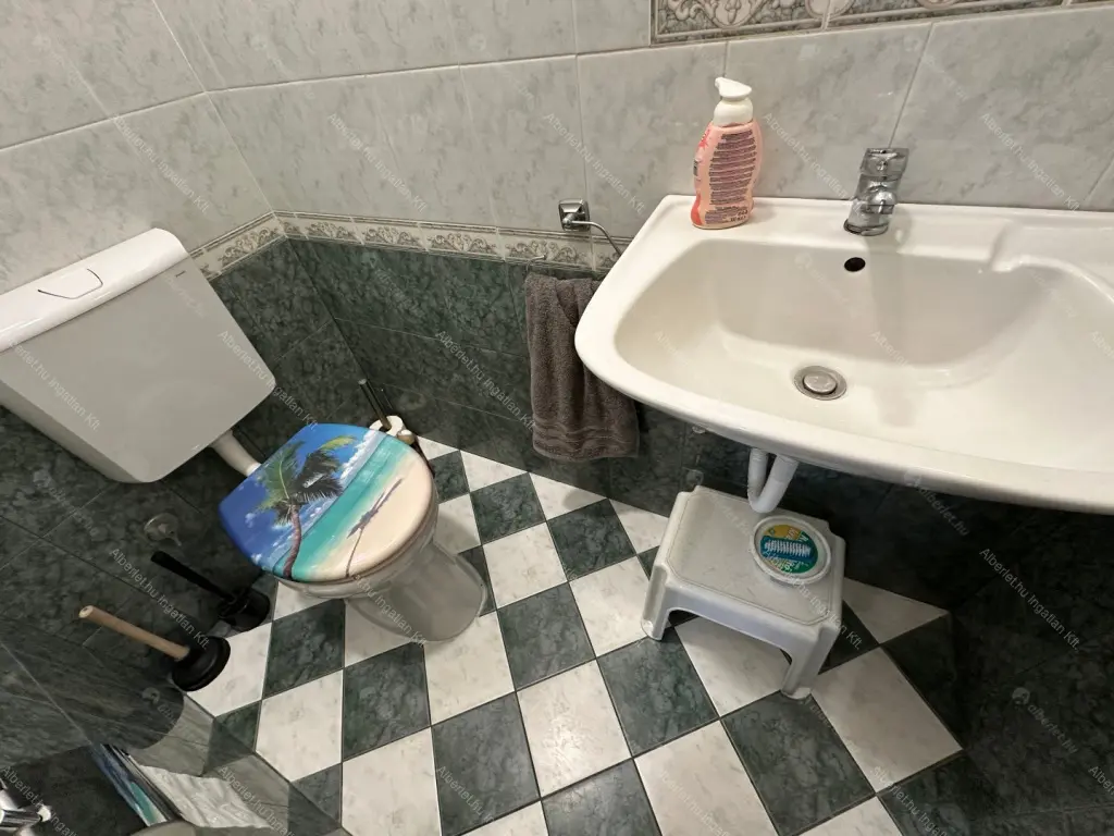 Kiadó albérlet 595000 Ft/hó áron: Budapest, XX. kerület  Üveges utca. Mérete: 140 nm, 3 szobás | Alberlet.hu - 6692179