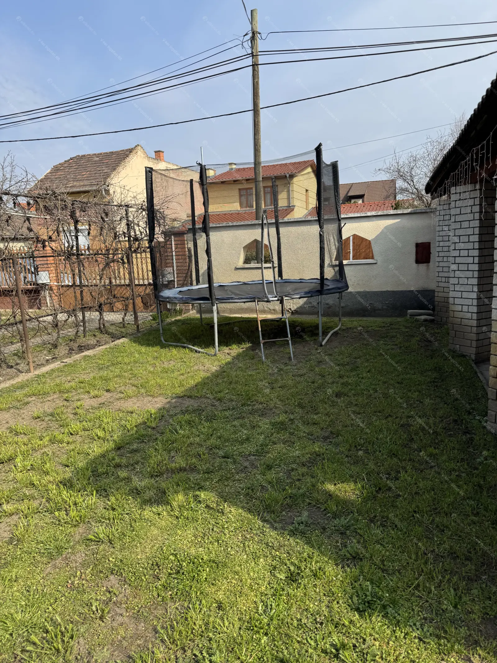 Kiadó albérlet 595000 Ft/hó áron: Budapest, XX. kerület  Üveges utca. Mérete: 140 nm, 4 szobás | Alberlet.hu - 6680835