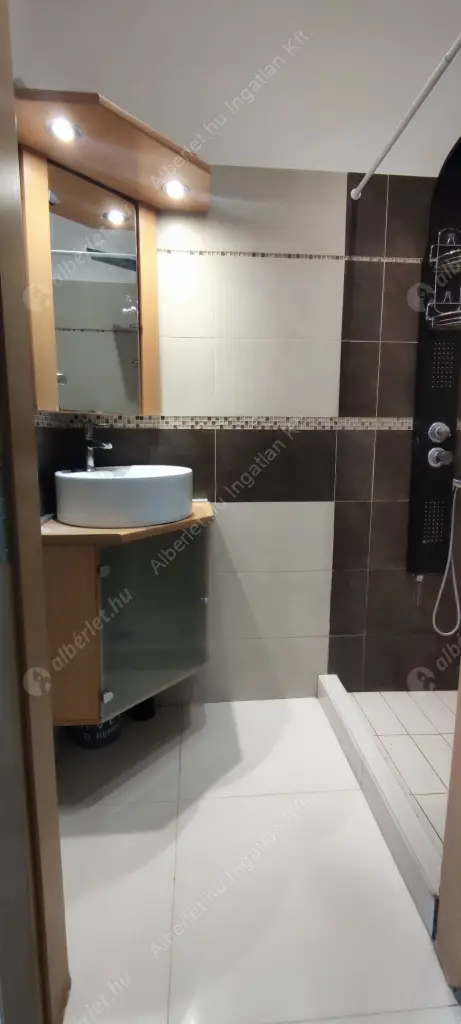 Kiadó albérlet 220000 Ft/hó áron: Budapest, XX. kerület  Vízisport utca. Mérete: 39 nm, 1 szobás | Alberlet.hu - 6604267