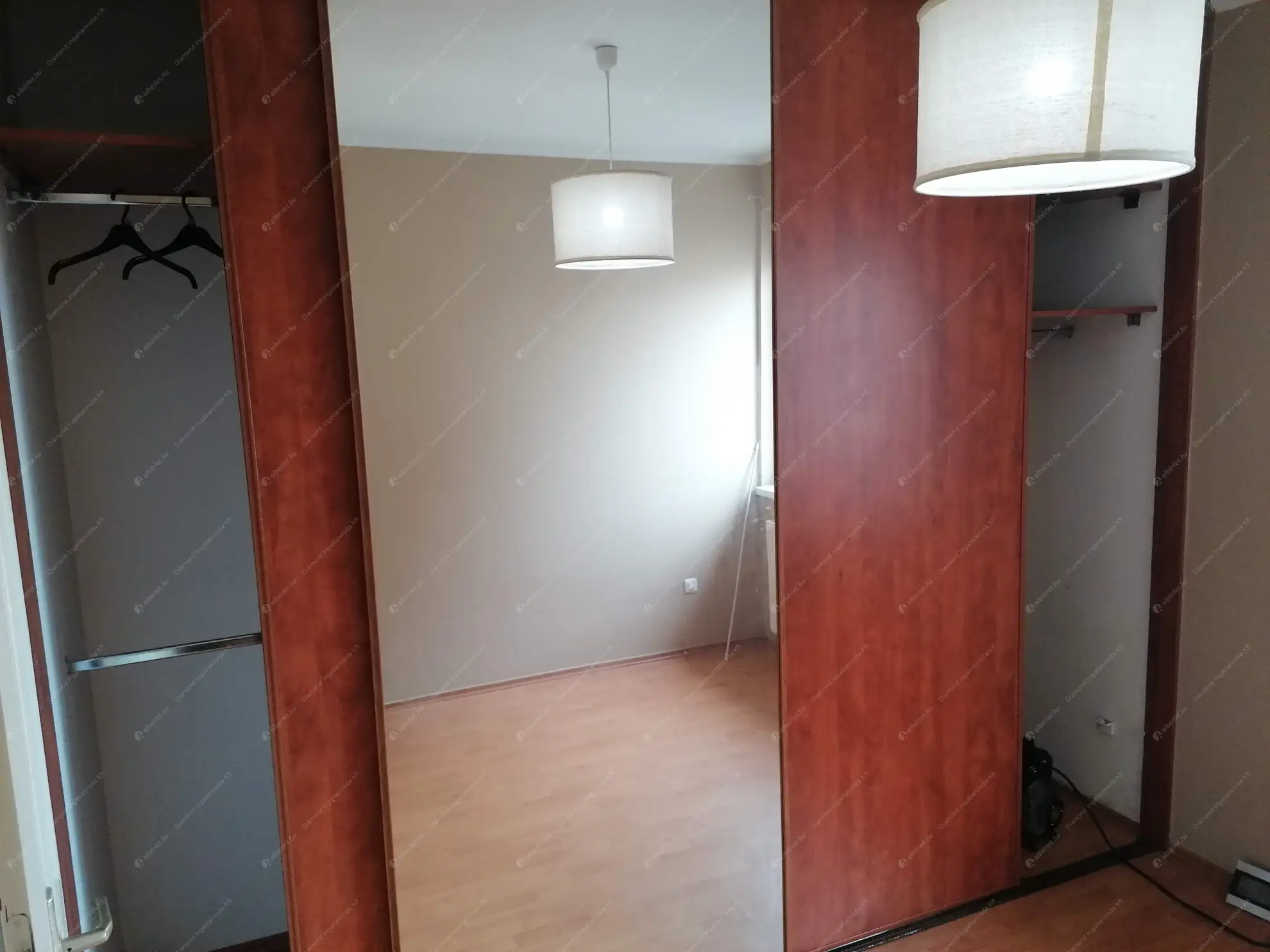 Kiadó albérlet 240000 Ft/hó áron: Budapest, XX. kerület  Vörösmarty utca. Mérete: 42 nm, 2 szobás | Alberlet.hu - 6594075