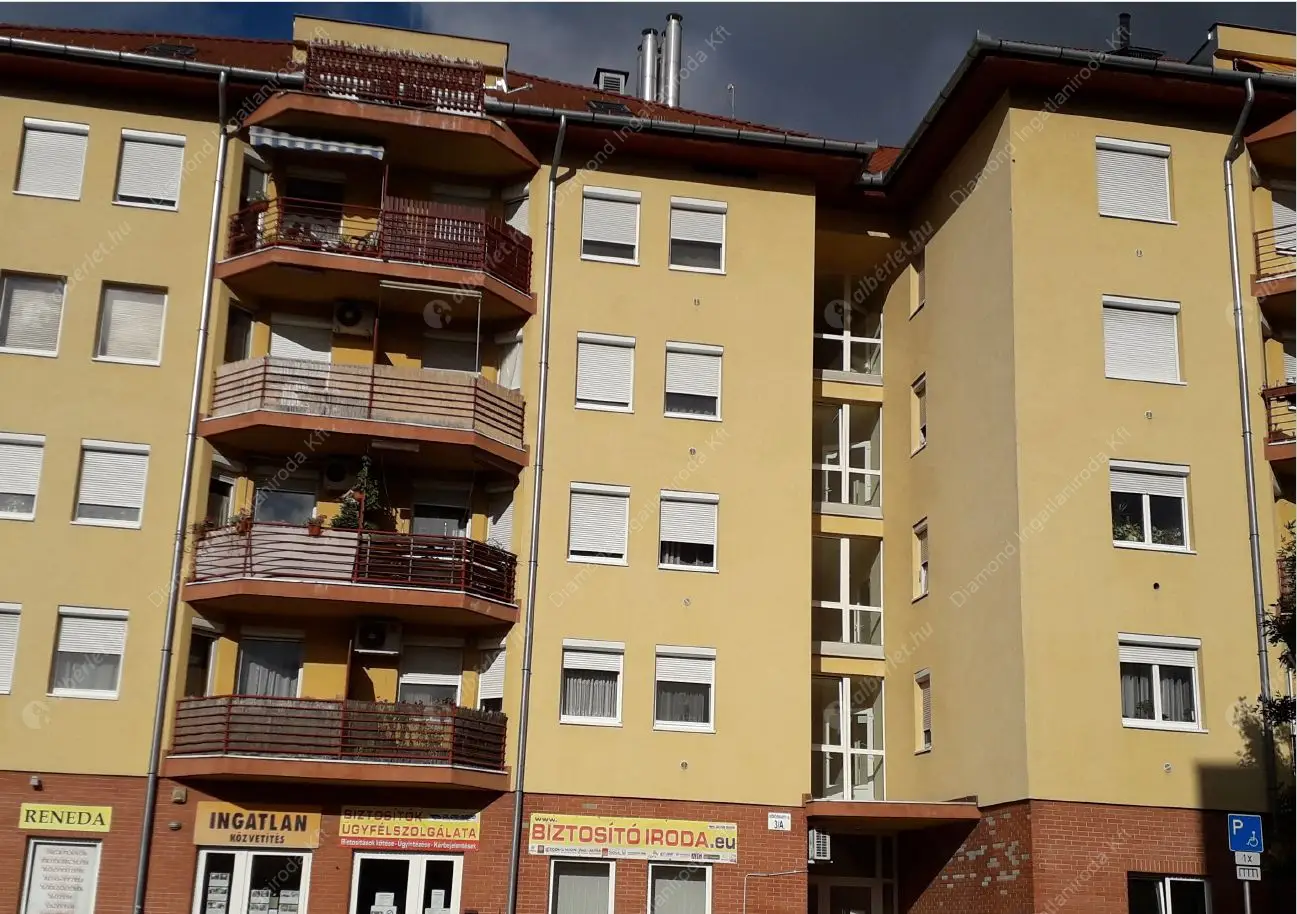 Kiadó albérlet 240000 Ft/hó áron: Budapest, XX. kerület  Vörösmarty utca. Mérete: 42 nm, 2 szobás | Alberlet.hu - 6607248