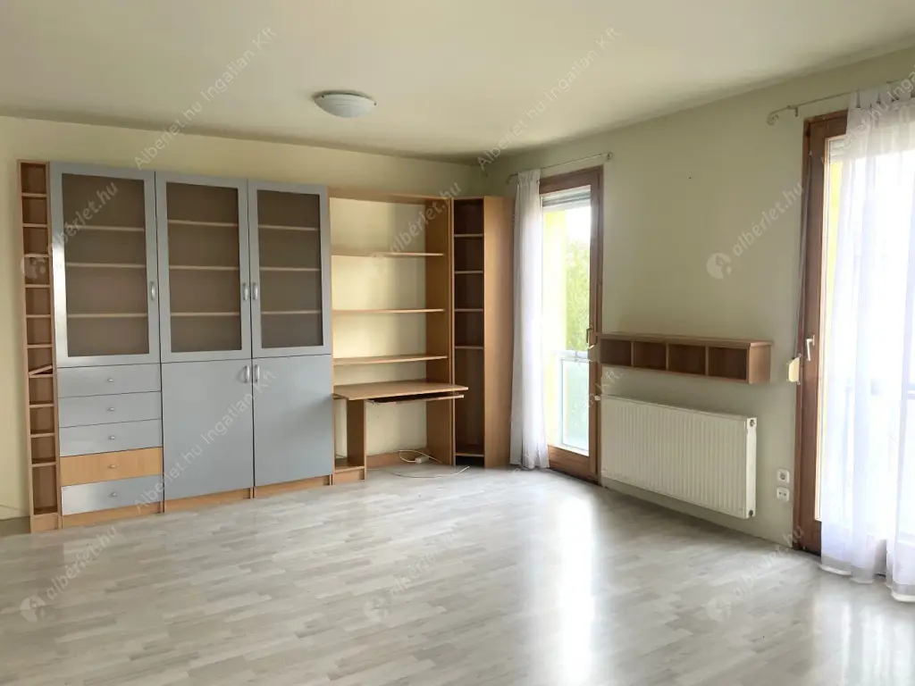 Kiadó albérlet 265000 Ft/hó áron: Budapest, XX. kerület  Vörösmarty utca. Mérete: 85 nm, 3 szobás | Alberlet.hu - 6592418