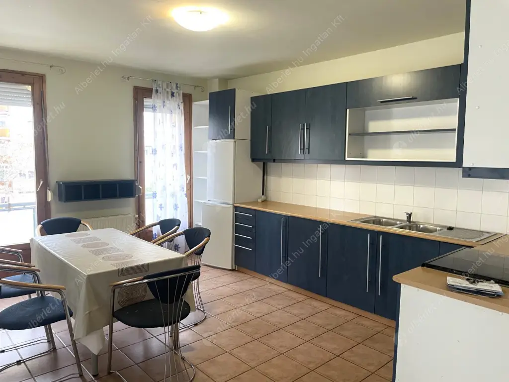 Kiadó albérlet 265000 Ft/hó áron: Budapest, XX. kerület  Vörösmarty utca. Mérete: 85 nm, 3 szobás | Alberlet.hu - 6616276