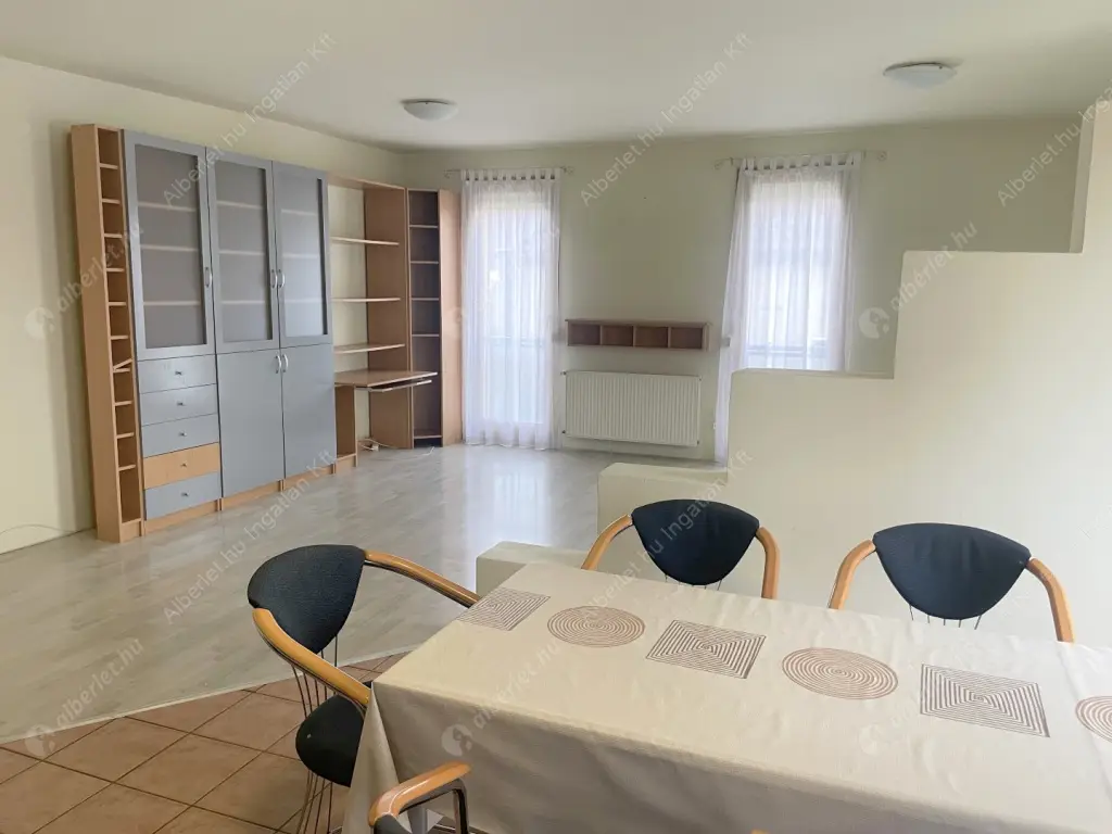 Kiadó albérlet 265000 Ft/hó áron: Budapest, XX. kerület  Vörösmarty utca. Mérete: 85 nm, 3 szobás | Alberlet.hu - 6616277