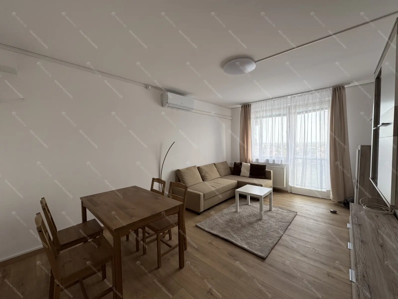 Kiadó albérlet 190000 Ft/hó áron: Budapest, XXI. kerület  Ady Endre út. Mérete: 35 nm, 1 szobás | Alberlet.hu - 6703956