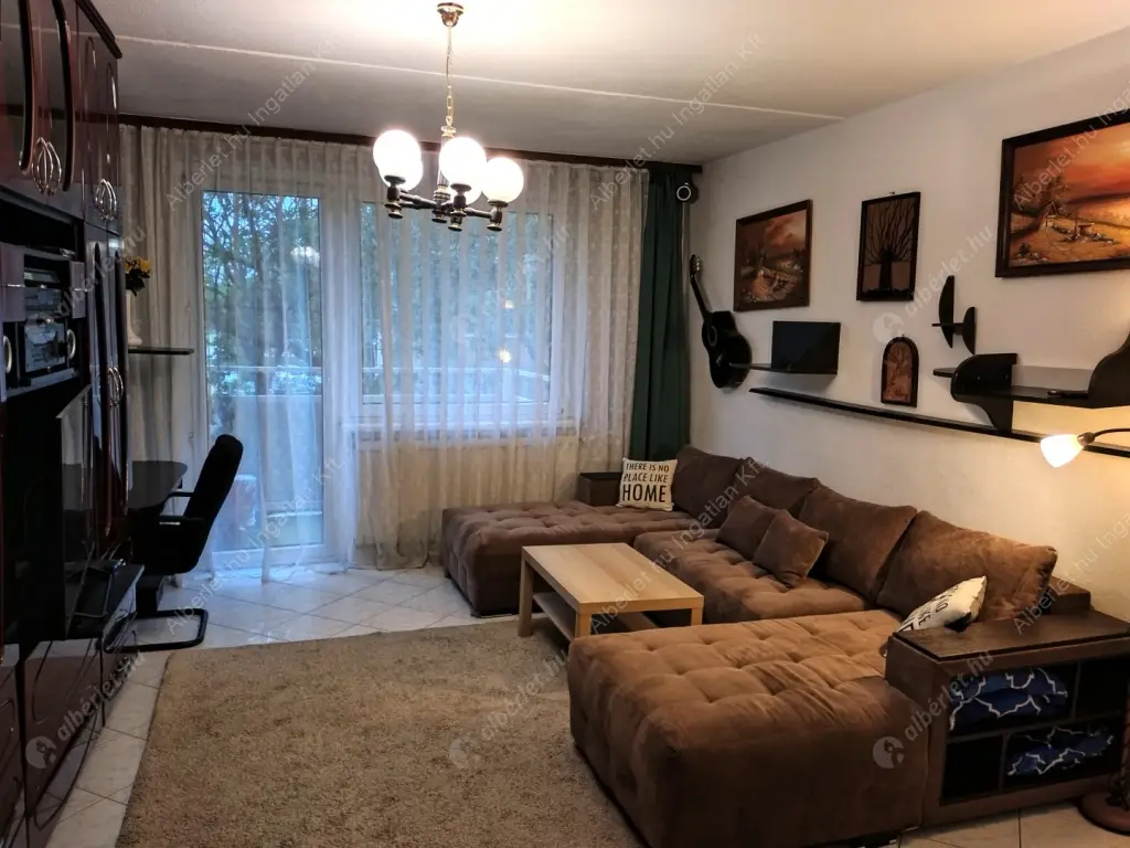 Kiadó albérlet 245000 Ft/hó áron: Budapest, XXI. kerület  Dunadűlő út. Mérete: 60 nm, 2 szobás | Alberlet.hu - 6601517