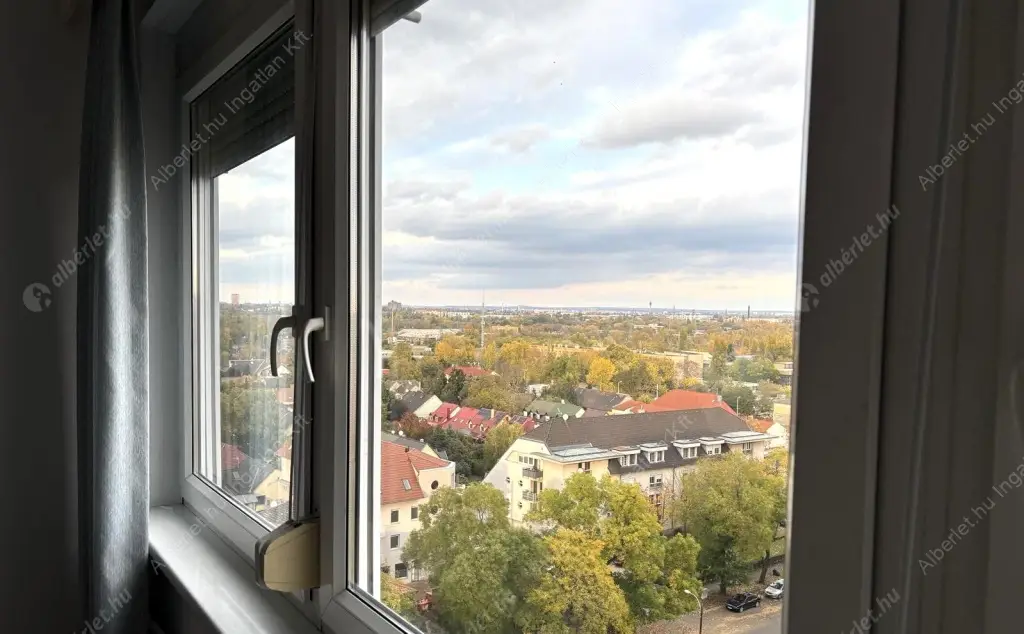 Kiadó albérlet 280000 Ft/hó áron: Budapest, XXI. kerület  II. Rákóczi Ferenc  út út. Mérete: 56 nm, 3 szobás | Alberlet.hu - 6589897