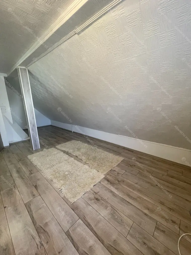 Kiadó albérlet 230000 Ft/hó áron: Budapest, XXI. kerület  Ív utca. Mérete: 60 nm, 2 szobás | Alberlet.hu - 6679352